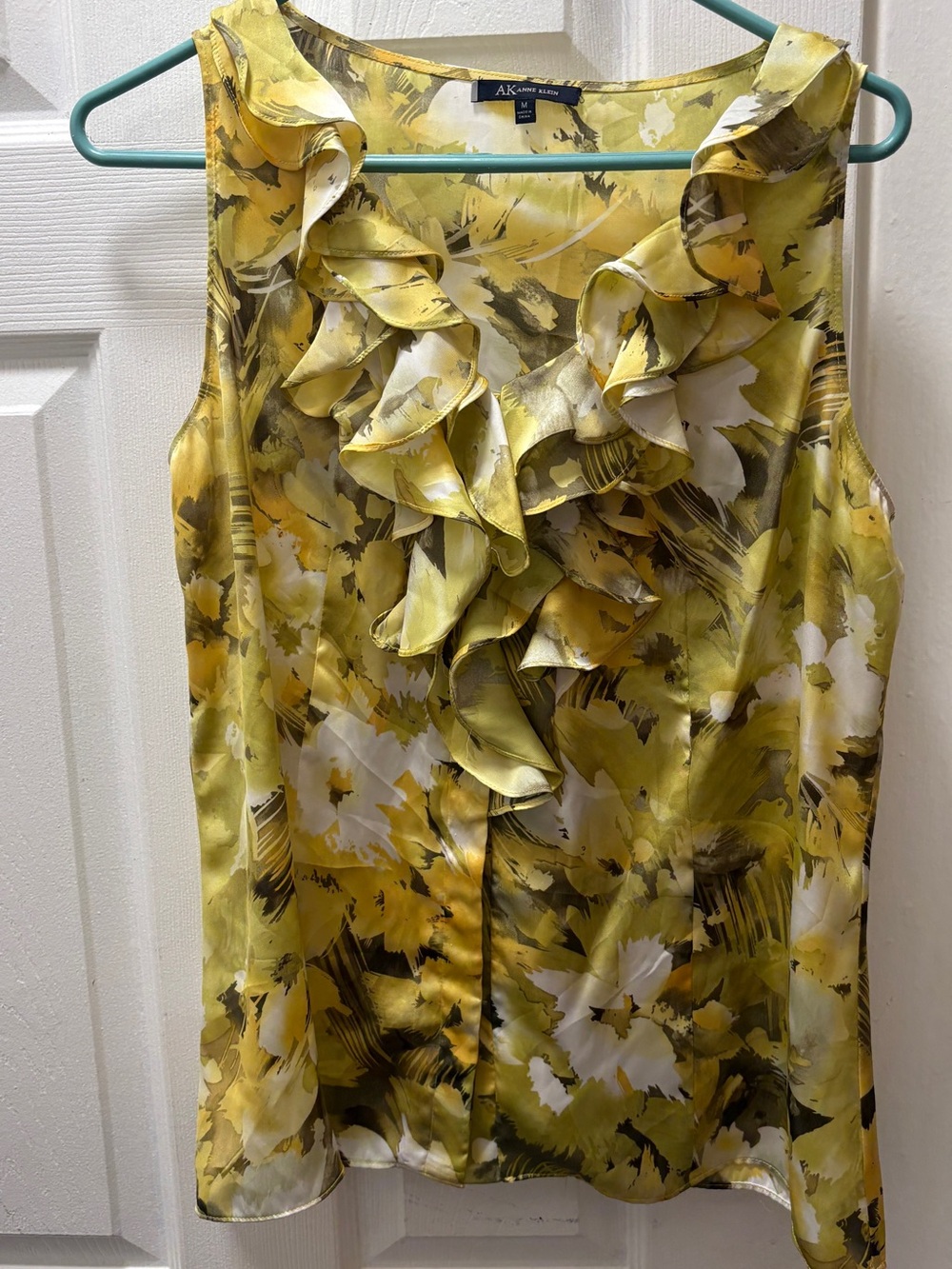 Anne Klein Yellow Floral Ruffle Shell Top